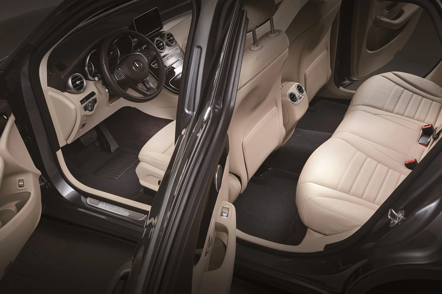 Black Floor Mat Full Set N996279