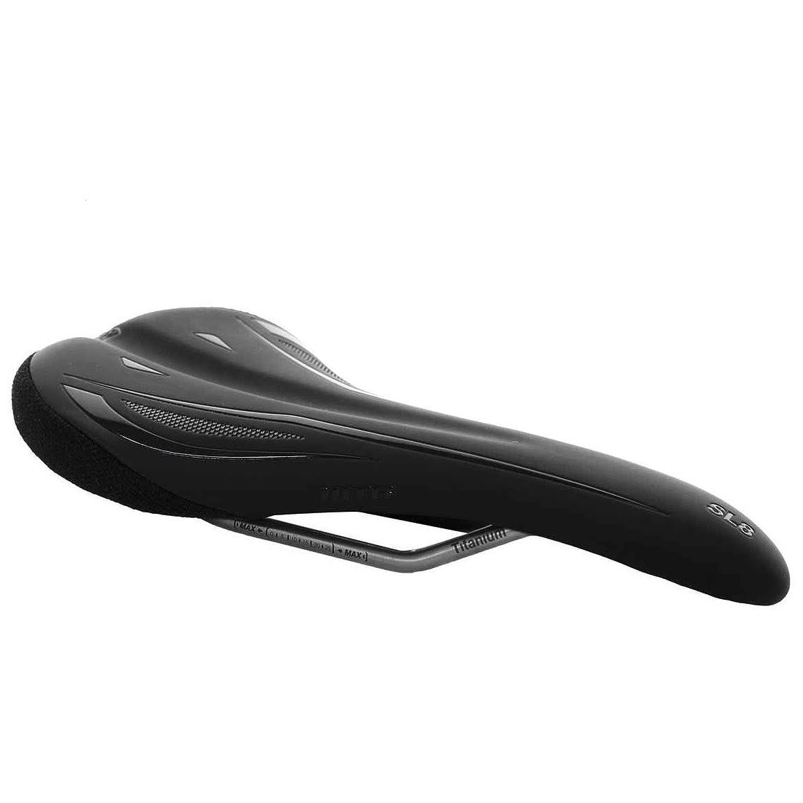 Black Saddle E14772
