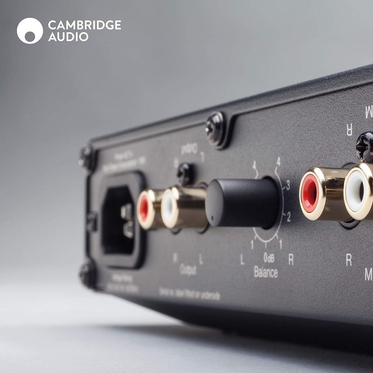 Phono Preamp for Moving Magnet Turntable P64534