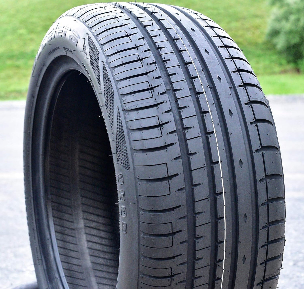 Set of 4 All-Season High Performance Radial Tires 245/35R18 W15750