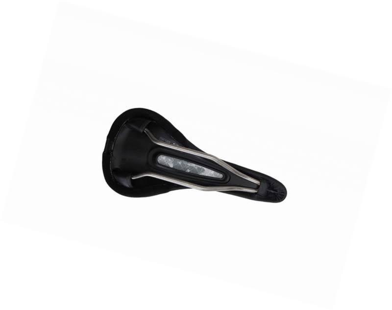 Black Saddle E14772