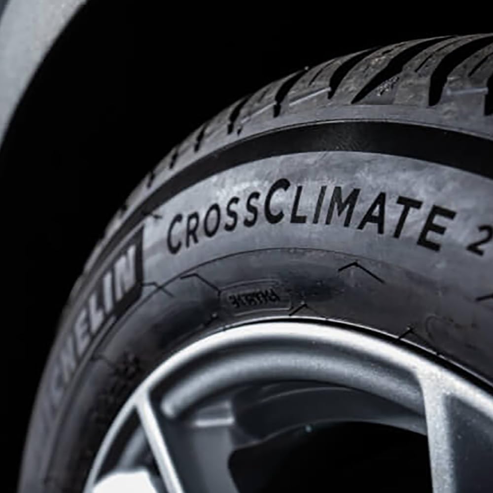 235/60R18 All-Season Car Tire D173