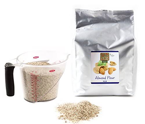 XL 18 Variety Nut & Dried Fruit Basket W668076