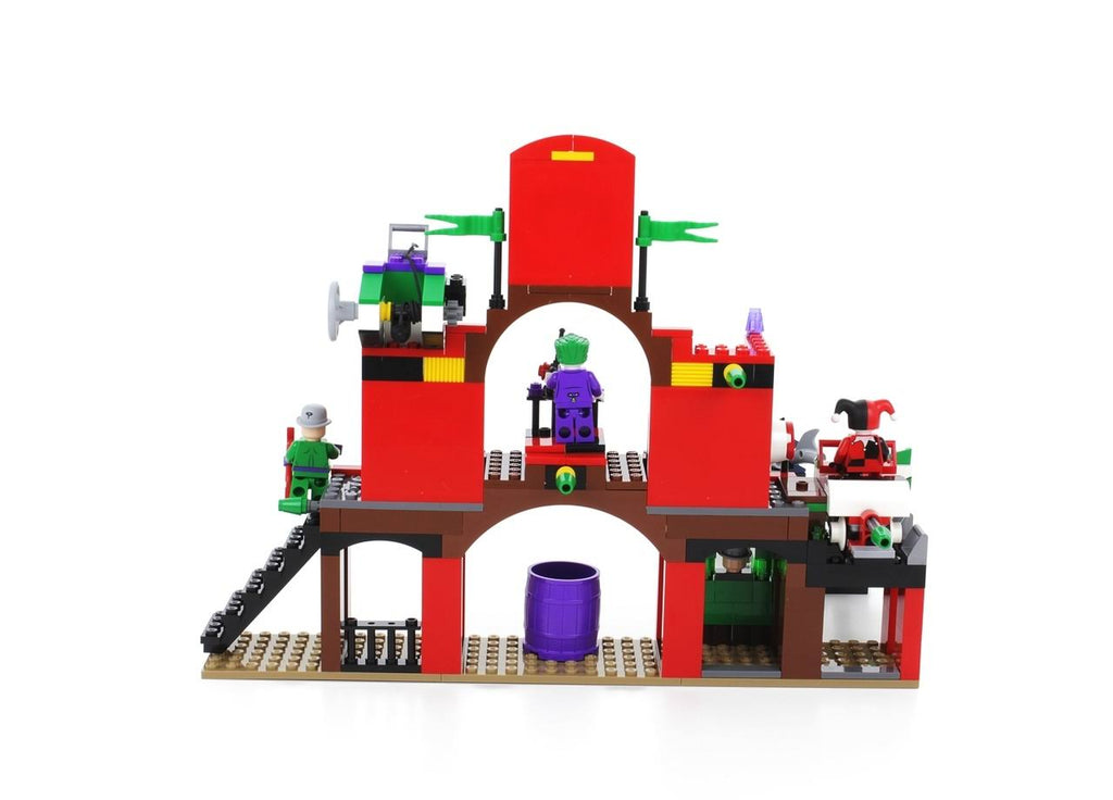 LEGO DC Comics Super Heroes 6857 - The Dynamic Duo Funhouse Escape Q462