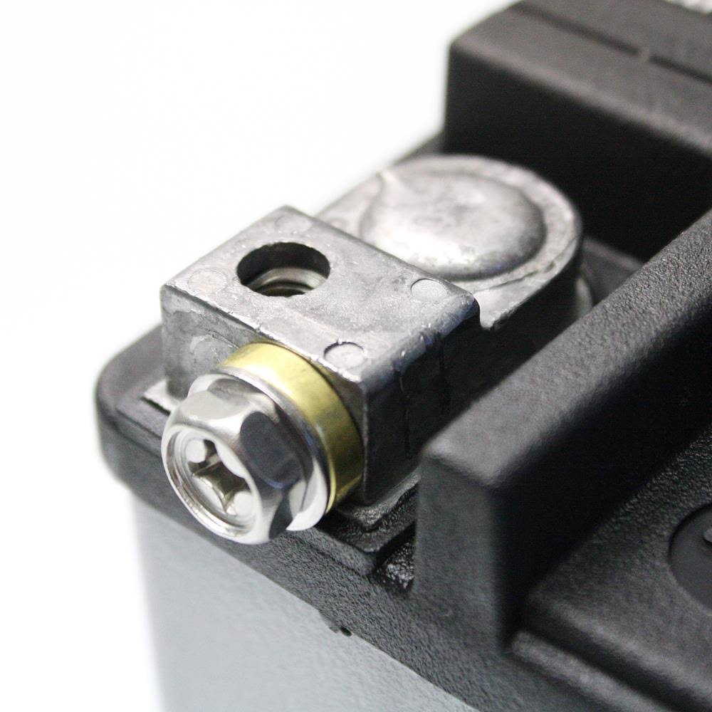 AGM Battery ETX18L R8012